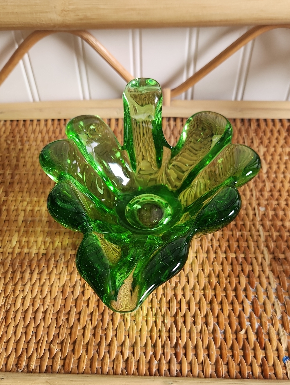 Murano Stretch Bowl - Picture 2 of 5